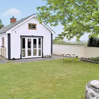 Panteg Cottage