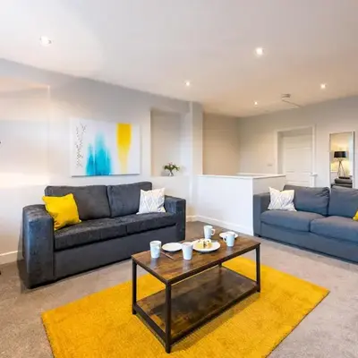 Perfectly located 2 bed townhouse in Shrewsbury - Pass the Keys