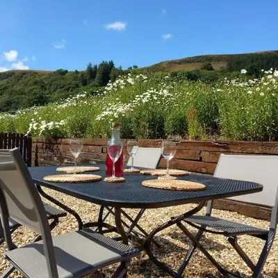 Stargazing lodge with amazing views.