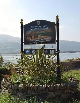 a sign for the georges attenuationowmentowment to ireland at Beach Vista Apartment Three in Barmouth in Barmouth