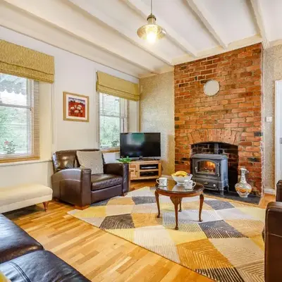 3 Bed in Bala 88351