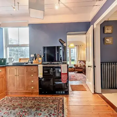 3 Bed in Aberaeron oc-b27954
