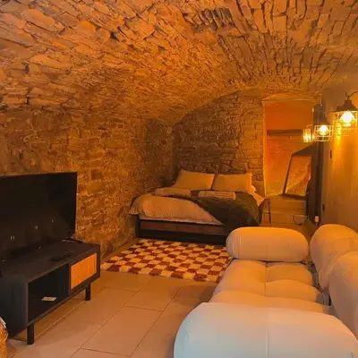 Brecon serviced apartments- Kian Perrott Properties
