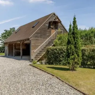 Serafina Lodge