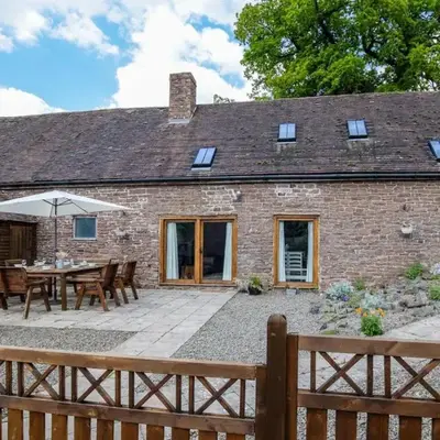 5 Bed in Craven Arms oc-95212