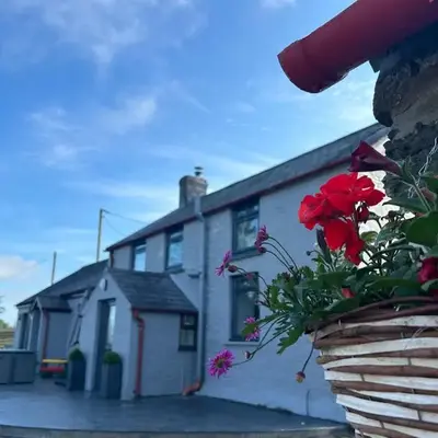 Cosy countryside cottage