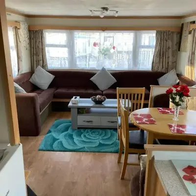 Lovley 3 bedroom Static Caravan in Clarach Bay