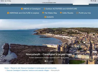 a screenshot of a website of a beach at Pantyronen tourer holidays in Llanbadarn-fynydd