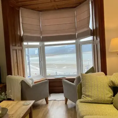 Wynnstay Apartment