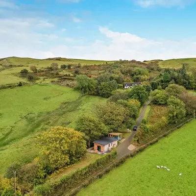 1 Bed in Llanerfyl oc-d30168