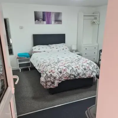 Cosy Studio - Town centre flat with free nearby parking
