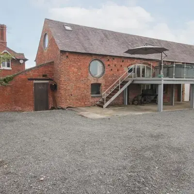 Millstone Cottages - Breidden View