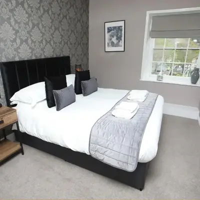OYO Glyn Valley Hotel