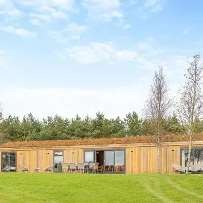 4 Bed in Llansanffraid oc-k30383