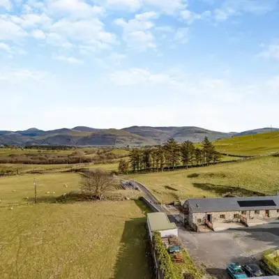 2 Bed in Rhoslefain oc-i30763