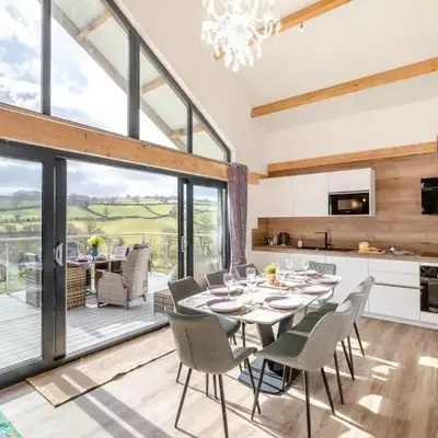 4 Bed in Berriew oc-t31114