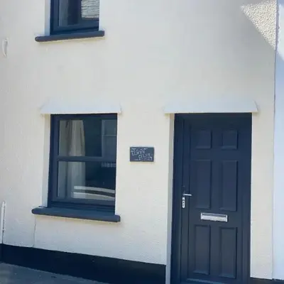 Llwyn Celyn 2 bedroom