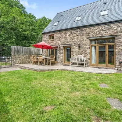 Wern Farm Barn