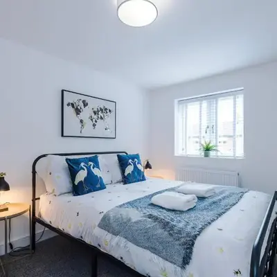 Double the Comfort - 2 Hansas Luxury & Spacious Townhouses by Parydise Properties - Ideal for Business or Family