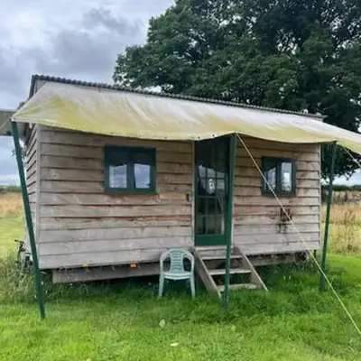 Tick Bridge cabin