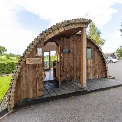 Pod1 - Powys River Pods - Pet Friendly Glamping Pod Builth Wells Powys Wales