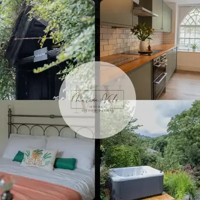 Charming Eco Hideaway on the Dee River with Private Relaxing Hot Tub