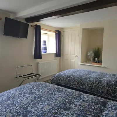 Twin Room - The Unicorn Hotel