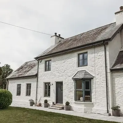 Ty Mawr
