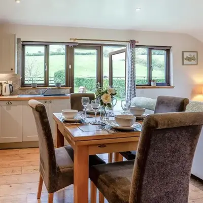 2 Bed in Brecon oc-r33603