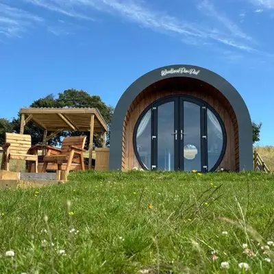 Four Paws Glamping
