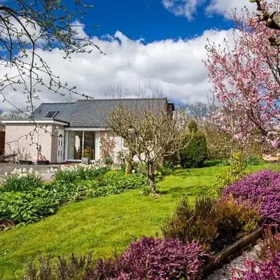 Ty'r Afon - River Cottage