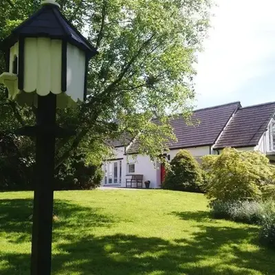 Pond Cottage