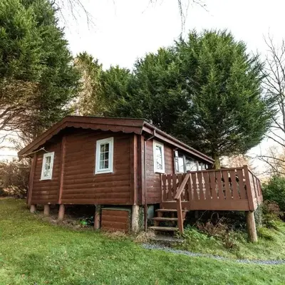 Rustic Log cabin in Snowdonia By Seren Short Stays