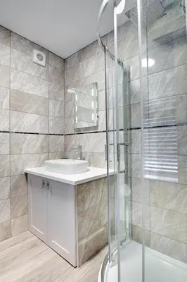 a bathroom with a sink and a shower at 5 Bed in Bala oc-bow163 in Bala