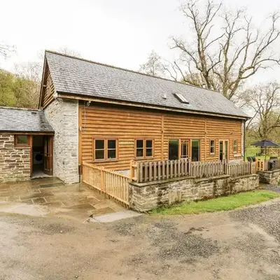 Ploony Barn