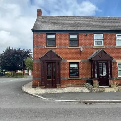 2 bed house