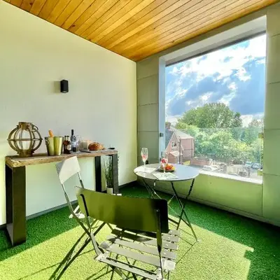 Apartment Twelve