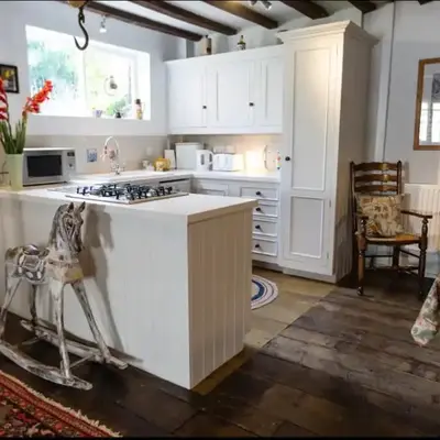 Magical period house in the heart of Ludlow - Pass the Keys