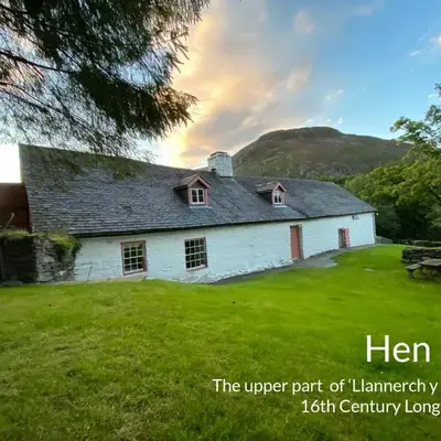 Longhouse - Hen Dy