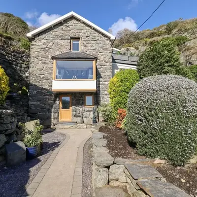 Ty'n-Y-Ffynnon Cottage